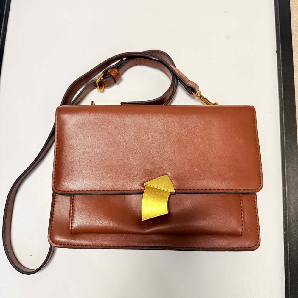 Minimalist Chocolate Brown Accordion Crossbody | Gold Hardware